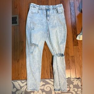 American Eagle Outfitters Light Blue Boyfriend Jeans